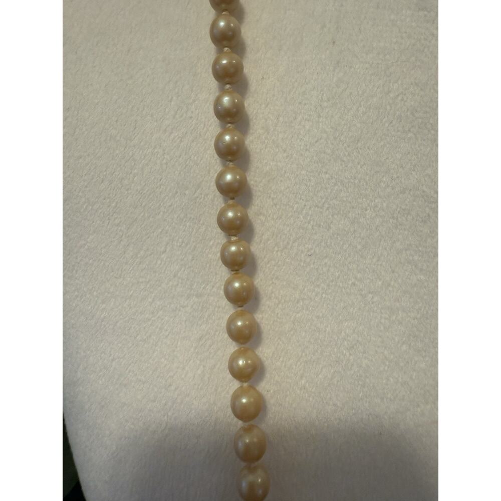 Vintage Hand Knotted Cultured Pearl Necklace Champagne Pearls Barrel Clasp - Picture 5 of 8